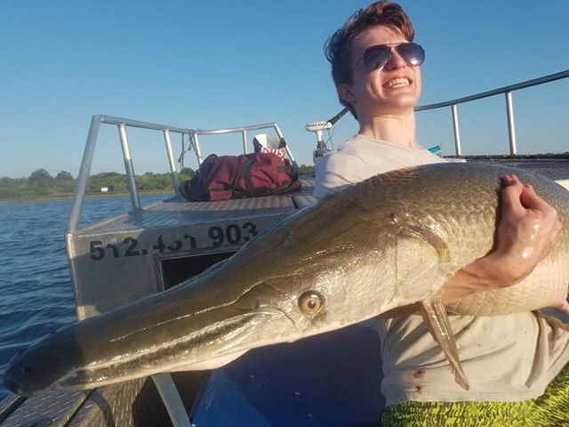 Texas-Alligator-Gar-Fishing (16)